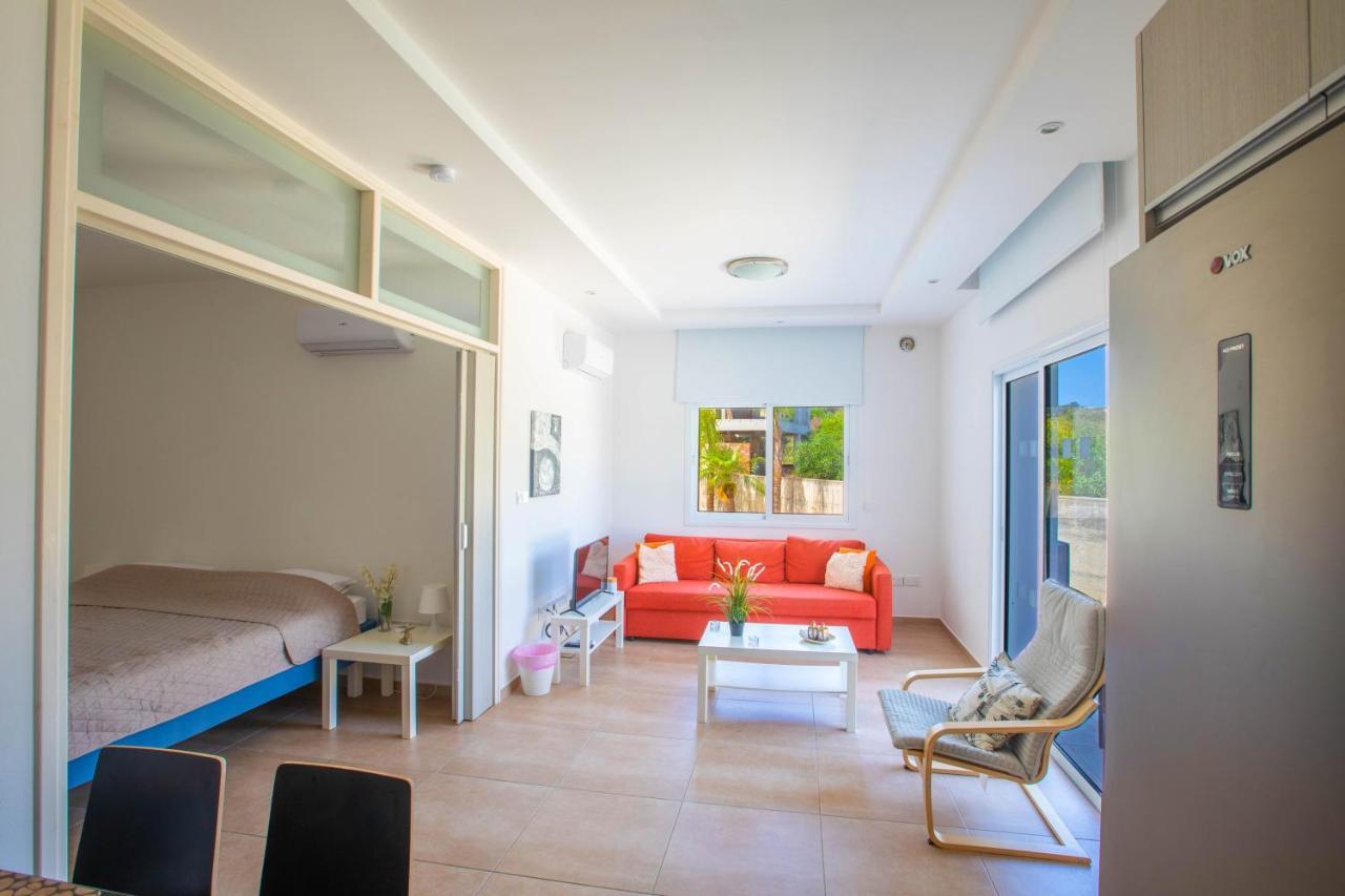 Panayia Sea View Apts 普罗塔拉斯 外观 照片