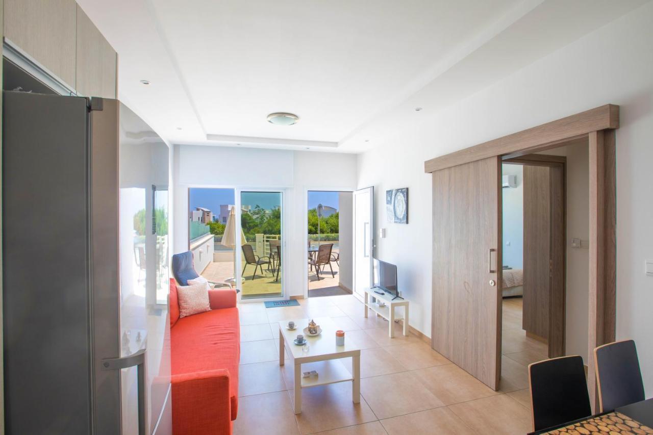 Panayia Sea View Apts 普罗塔拉斯 外观 照片